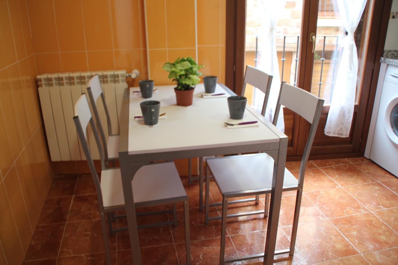 Apartamentos San Lazaro Ezcaray Kültér fotó